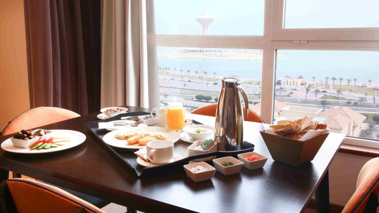 Centro Corniche Al Khobar By Rotana Hotel Eksteriør billede